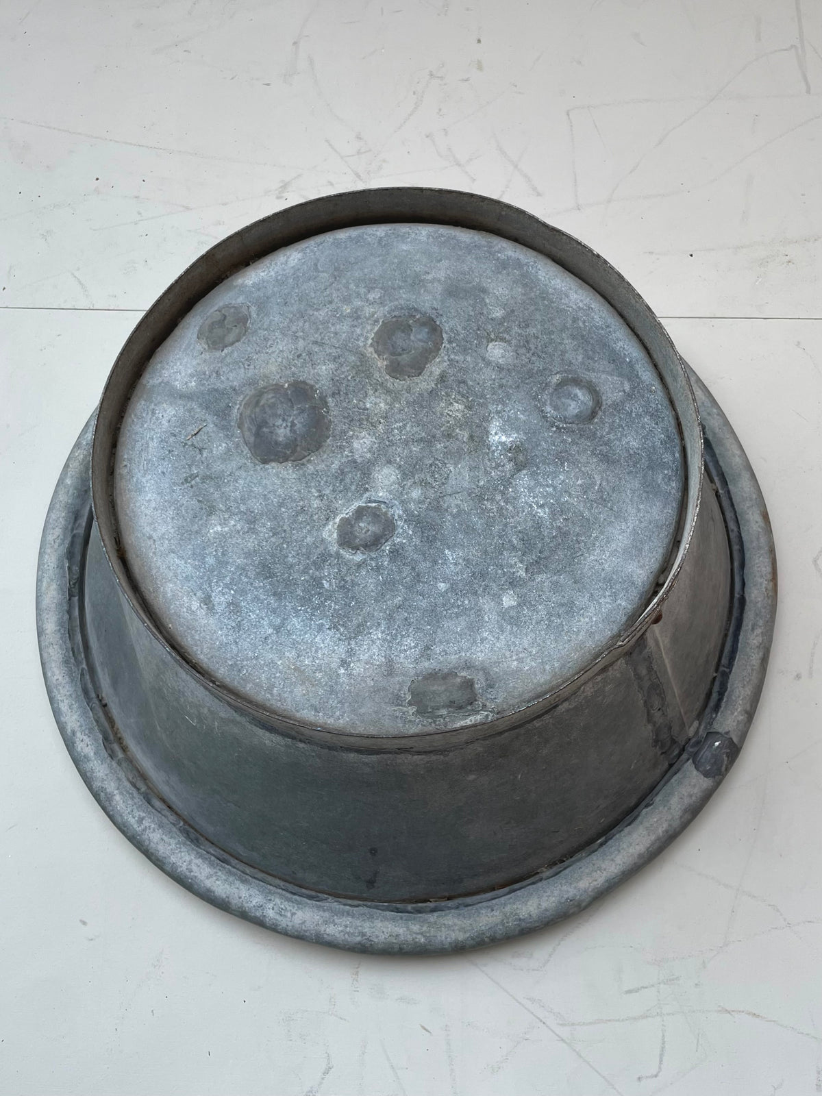 Vintage zinken bak of schaal — handgemaakt