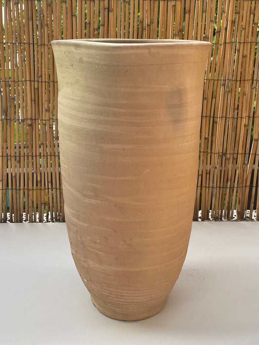 Hoge terracotta pot met vierkante opening | 50 cm